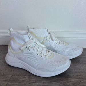 Lululemon Chargefeel 2 Mid Sneakers